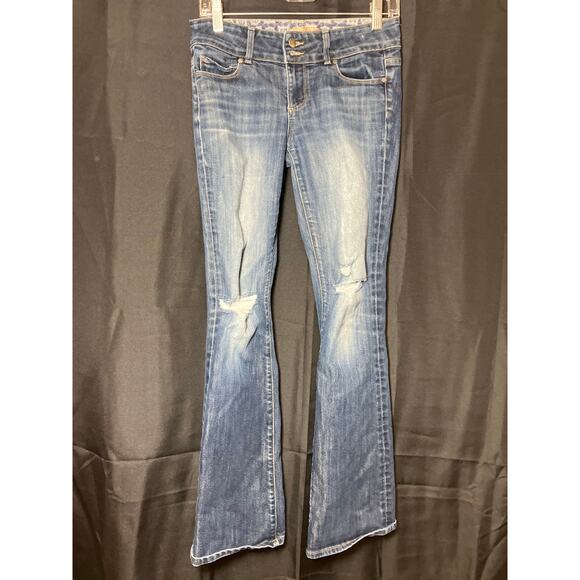Paige Hidden Hills Boot Cut Distressed Jeans Size 26 Women's - Picture 1 of 12